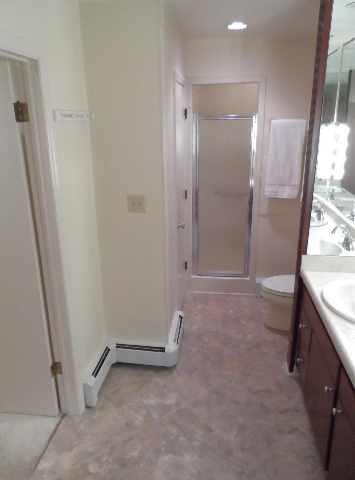 3602 Forest Road Roanoke, VA 24015 - Photo 19 of 50 007