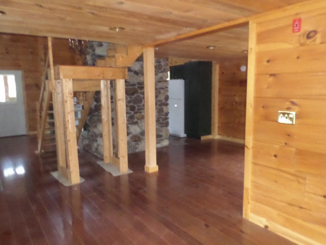 702 Rivers Farm Road West Burke, VT 05871 - Photo 10 of 17 Gallery Image 10