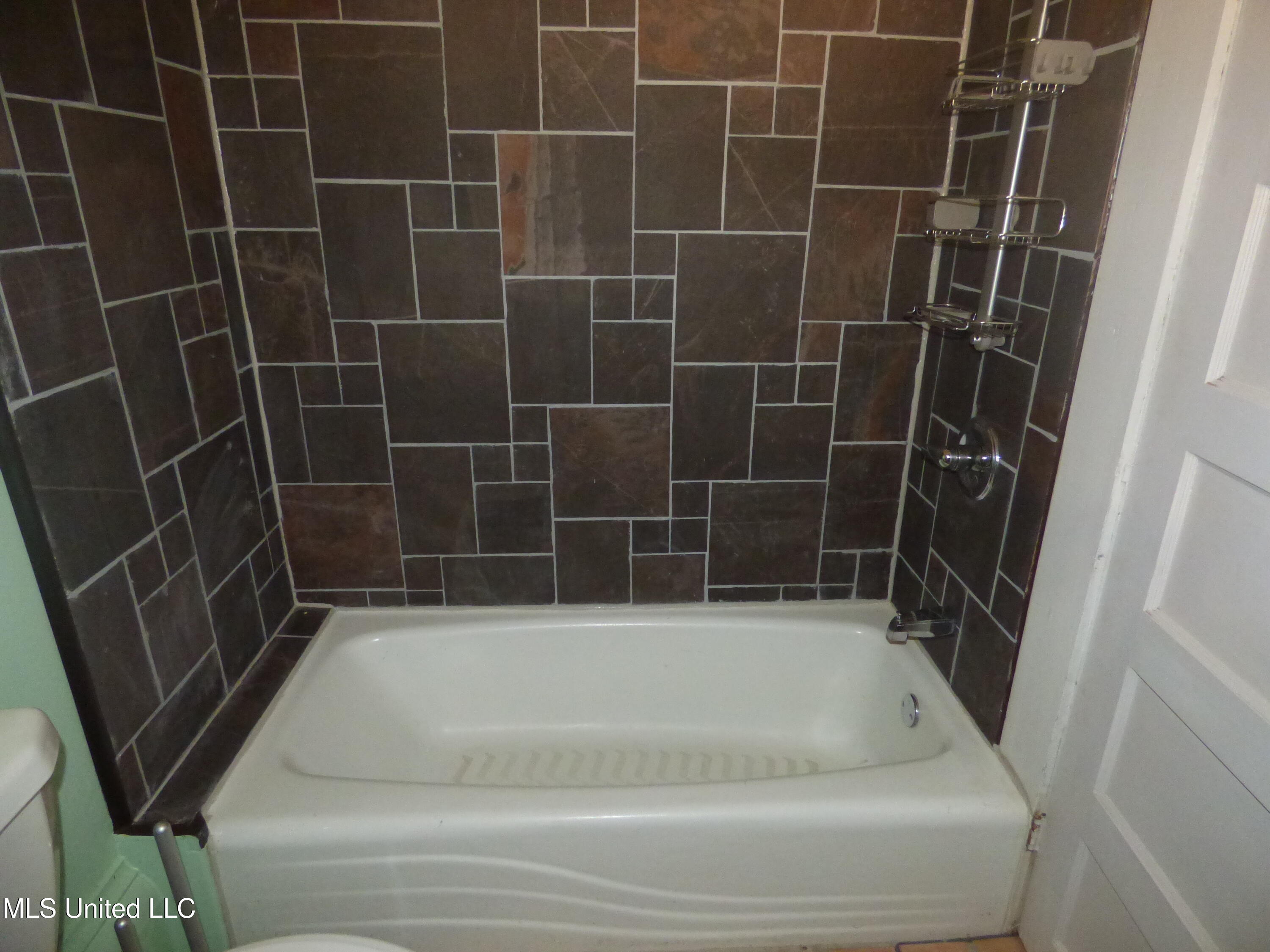 420 Howe Street McComb, MS 39648 - Photo 6 of 10 P1330511