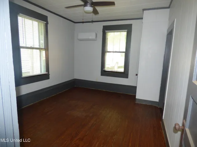 $650 | 420 Howe Street, McComb, MS 39648