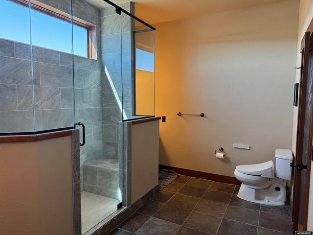 $540,000 | 509 West Farm Street, Saratoga, WY 82331