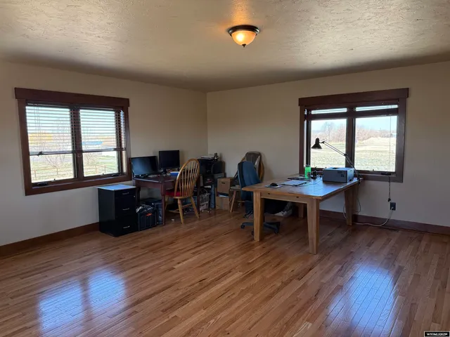 $540,000 | 509 West Farm Street, Saratoga, WY 82331