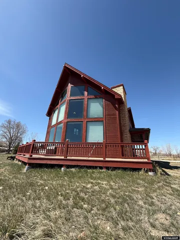 $540,000 | 509 West Farm Street, Saratoga, WY 82331