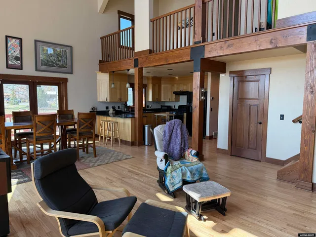 $540,000 | 509 West Farm Street, Saratoga, WY 82331