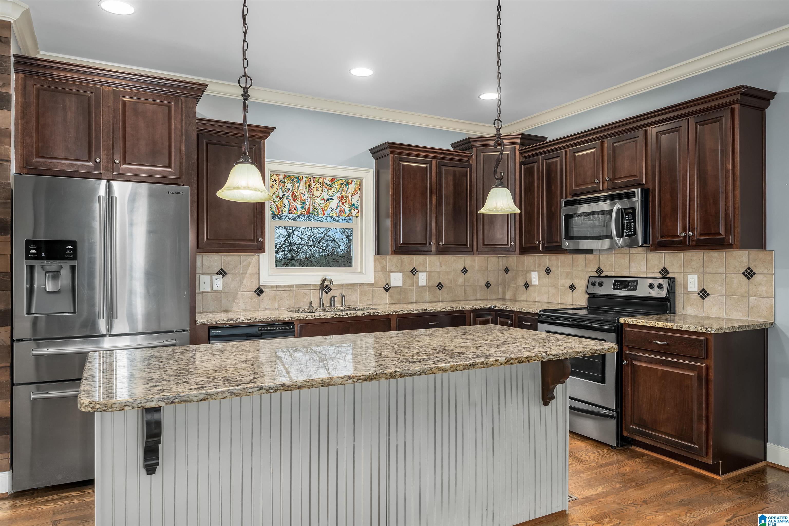 114 Crest Drive Sterrett, AL 35147 - Photo 13 of 36