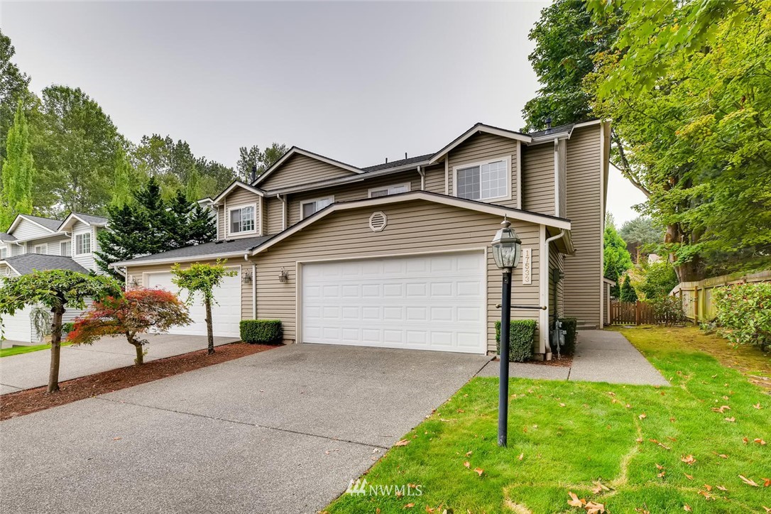 17533 110 Lane Southeast, Unit 17 Renton, WA 98055 - Photo 1 of 25 Gallery Image 1