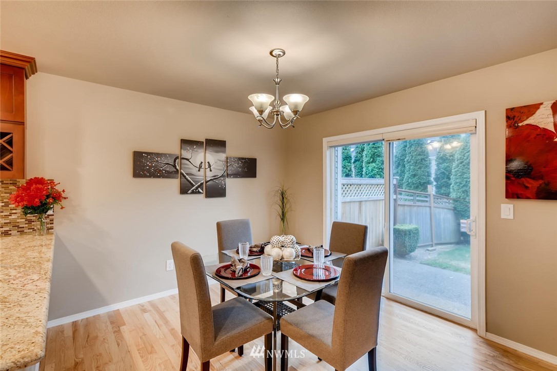 17533 110 Lane Southeast, Unit 17 Renton, WA 98055 - Photo 12 of 25 Gallery Image 12