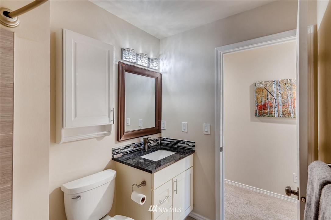 17533 110 Lane Southeast, Unit 17 Renton, WA 98055 - Photo 22 of 25 Gallery Image 22