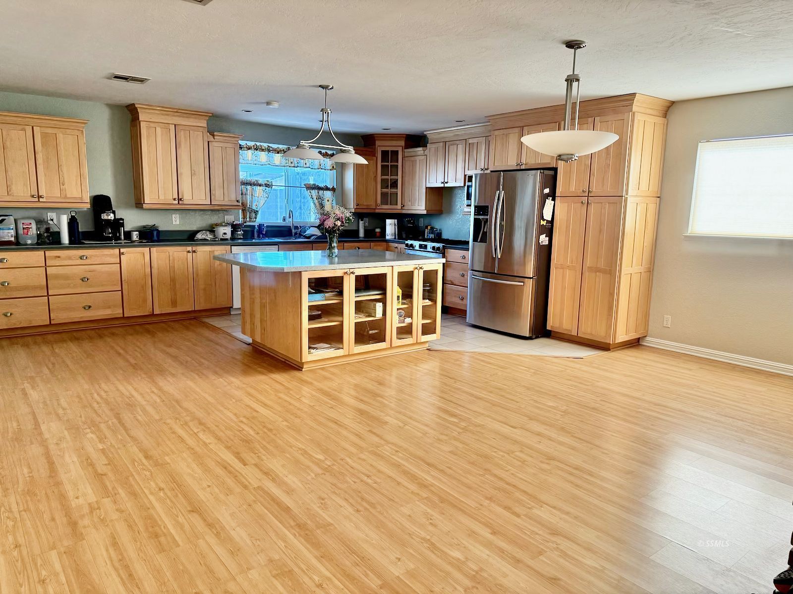 539 Garis Avenue Ridgecrest, CA 93555 - Photo 8 of 18
