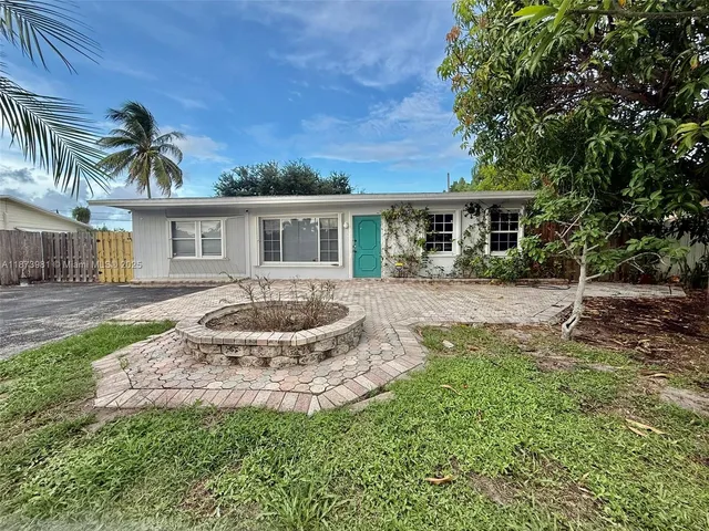 $2,800 | 2730 Northeast 9th Terrace, Pompano Beach, FL 33064