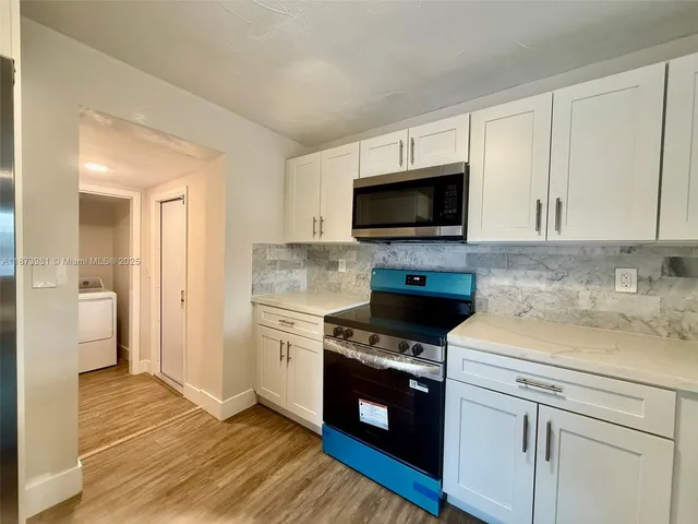 $2,800 | 2730 Northeast 9th Terrace, Pompano Beach, FL 33064