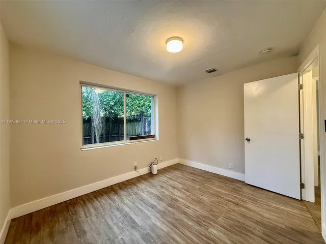 $2,800 | 2730 Northeast 9th Terrace, Pompano Beach, FL 33064