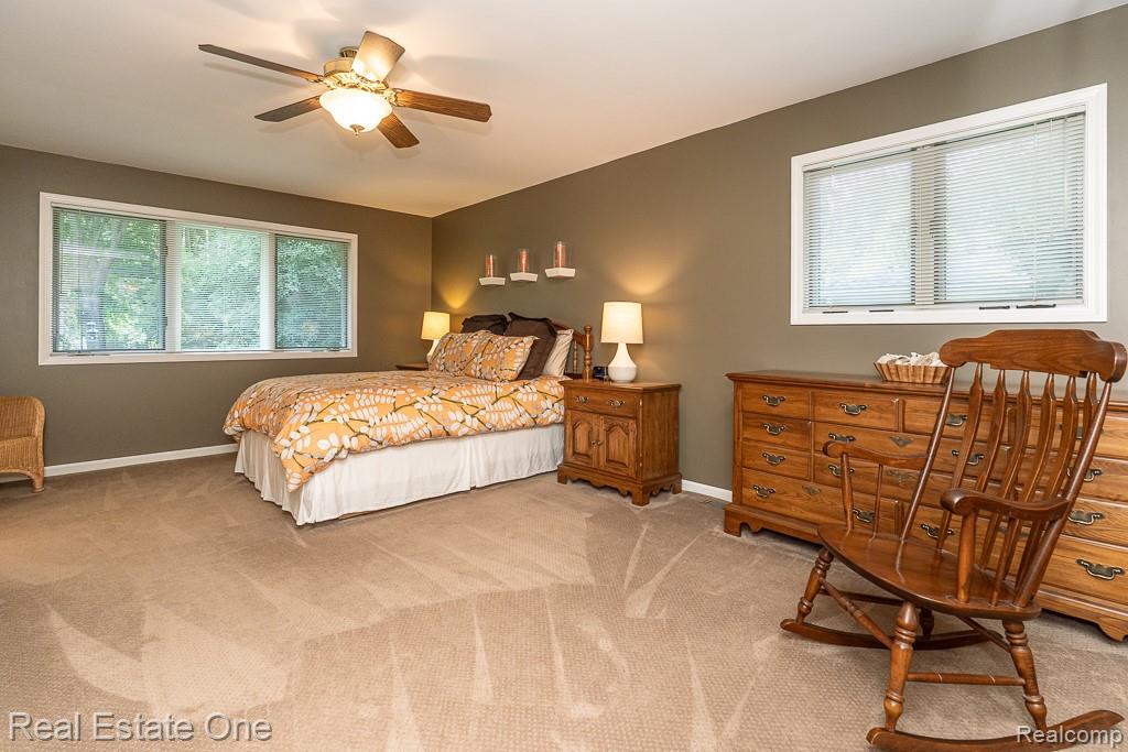 471 Elmhill Road Rochester Hills, MI 48306 - Photo 14 of 34