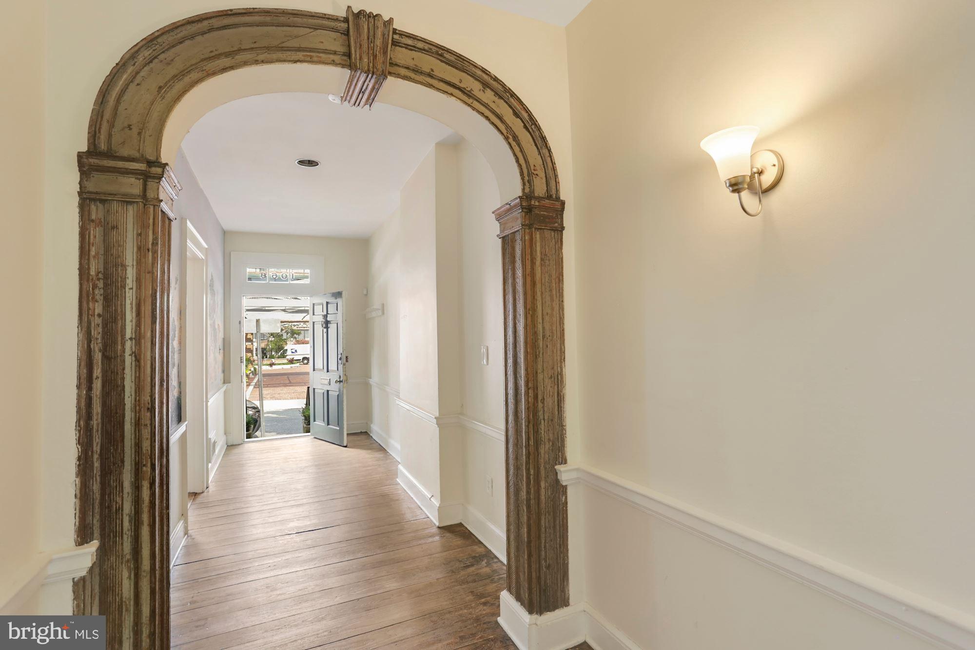 1068 30th Street Northwest Washington, DC 20007 - Photo 4 of 32 Entrance