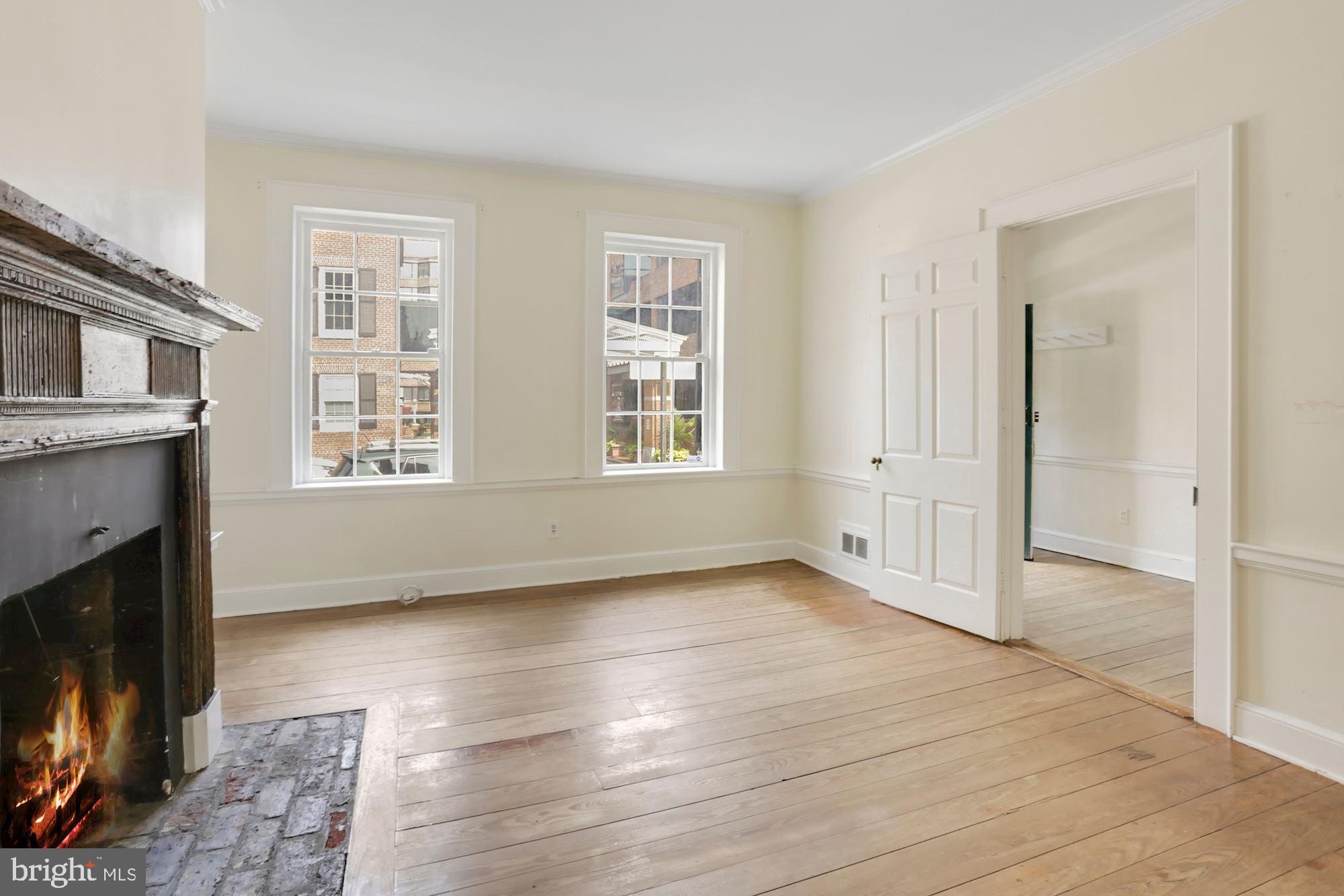 1068 30th Street Northwest Washington, DC 20007 - Photo 7 of 32 Living Room