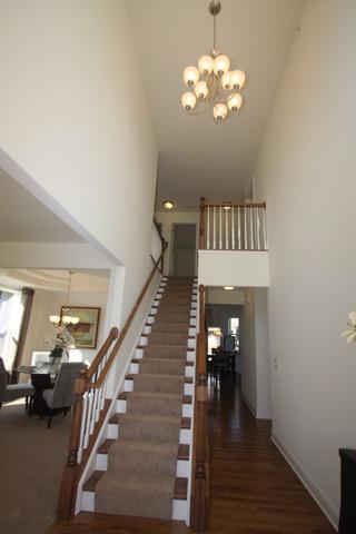 4504 Drendel Road Downers Grove, IL 60515 - Photo 2 of 18