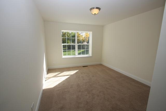 4504 Drendel Road Downers Grove, IL 60515 - Photo 8 of 18