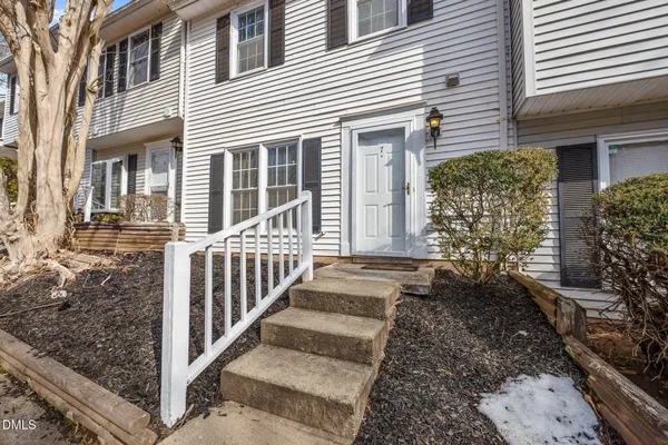 $265,000 | 7 Durbin Place, Durham, NC 27705