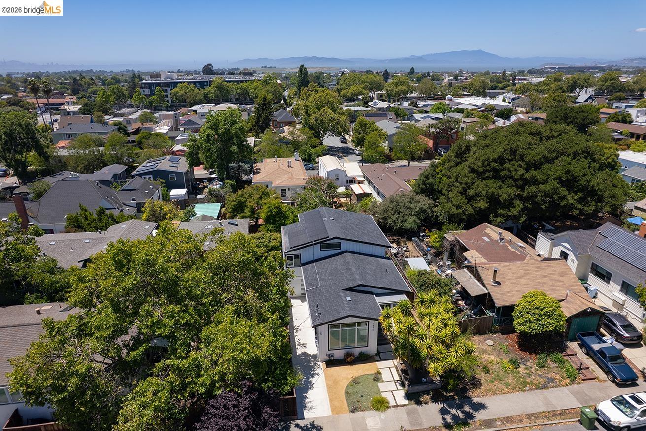 1470 Cornell Avenue Berkeley, CA 94702 - Photo 58 of 61