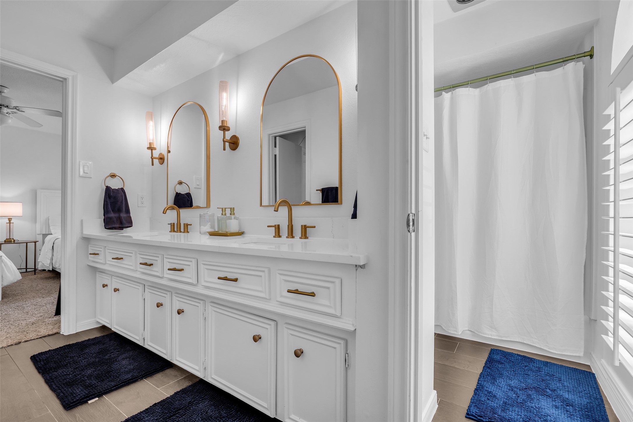 9318 Appin Falls Drive Spring, TX 77379 - Photo 27 of 35 Jack & Jill bath upstairs - L shaped dimensions are added