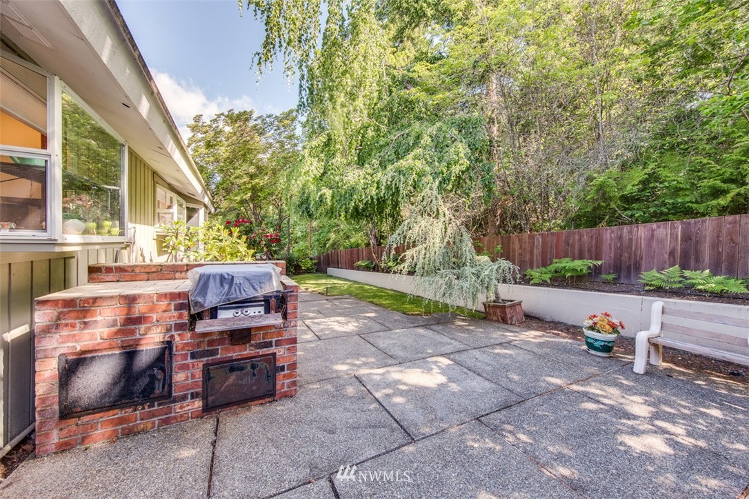 341 Yew Street Bremerton, WA 98310 - Photo 11 of 25 Gallery Image 11