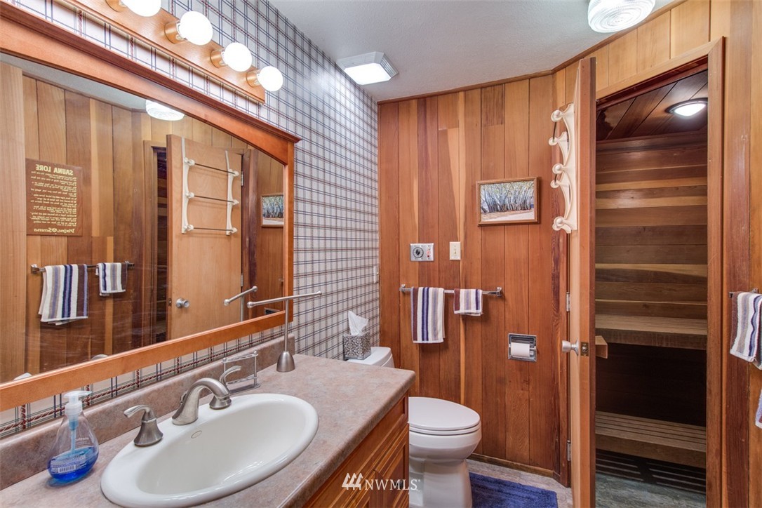 341 Yew Street Bremerton, WA 98310 - Photo 22 of 25 Gallery Image 22