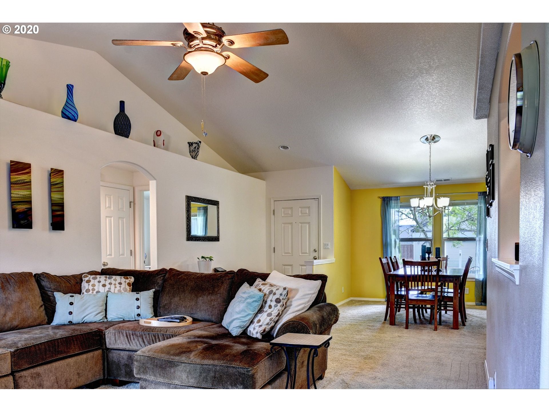 6034 Pebble Court Springfield, OR 97478 - Photo 5 of 30