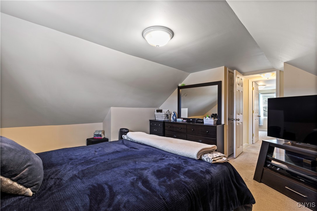 821 Velasko Road Syracuse, NY 13207 - Photo 28 of 30