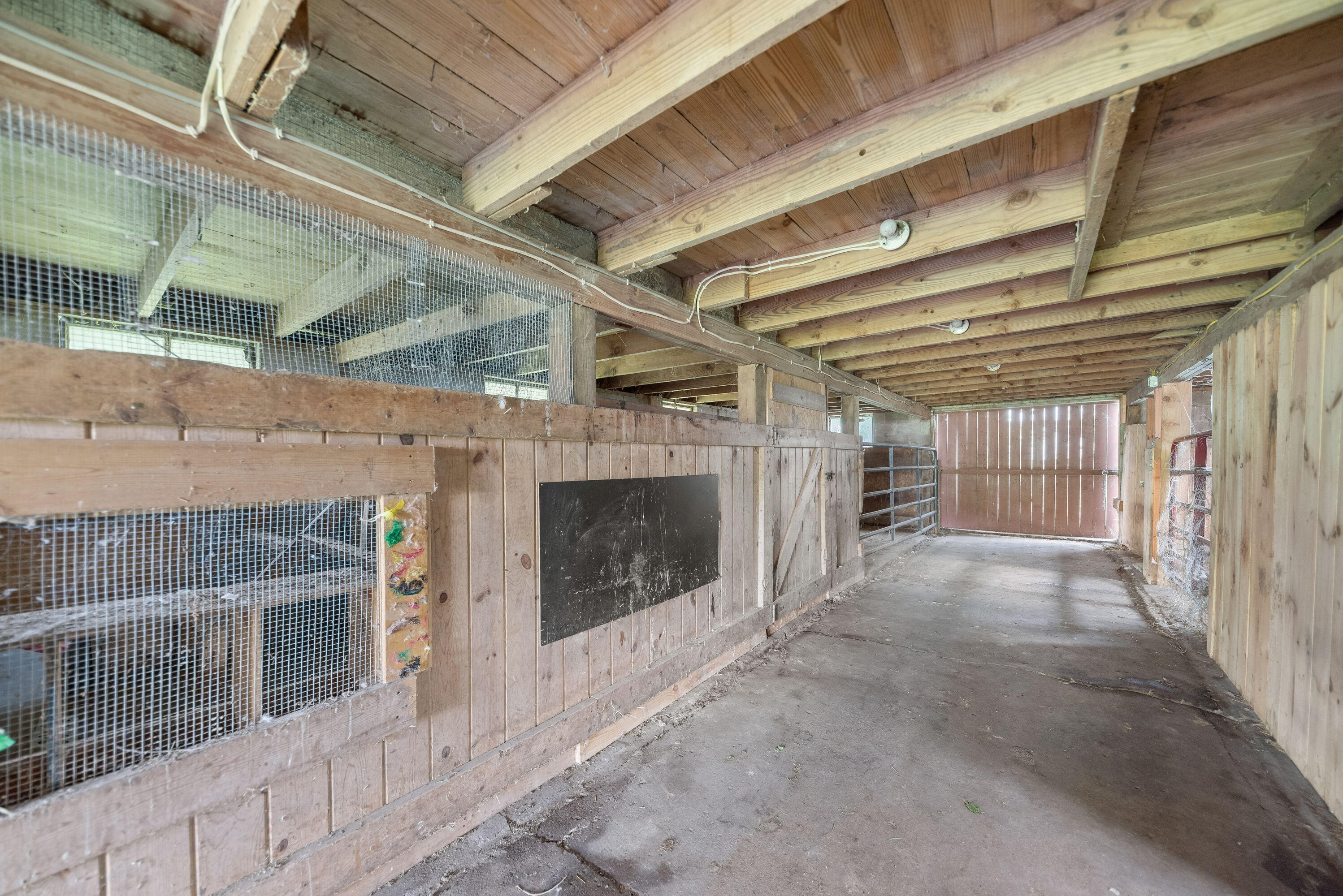 9962 Holden Road Baroda, MI 49101 - Photo 35 of 58 34_DavidYeeDDP_0669