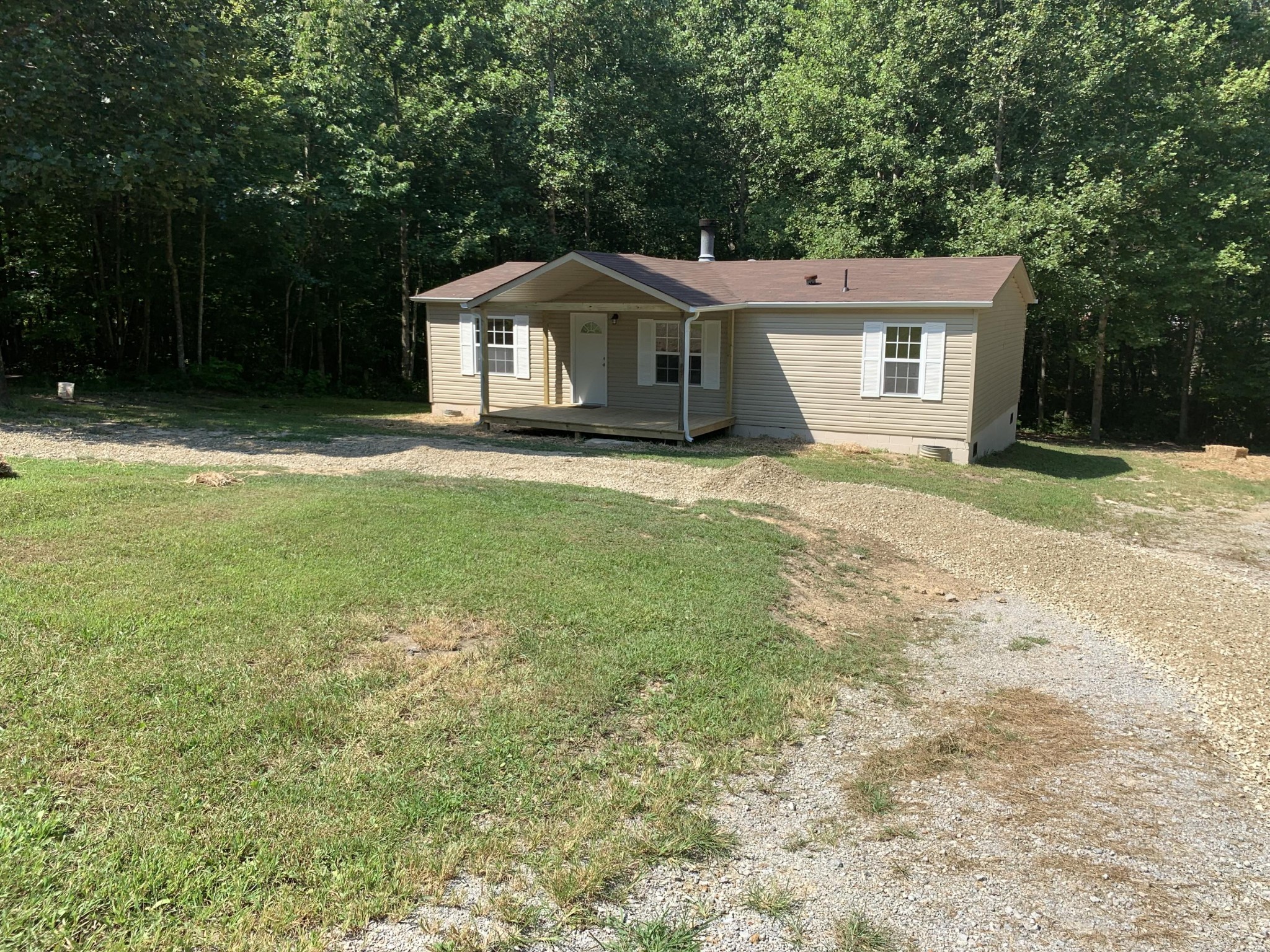 1095 Colony Road Grimsley, TN 38565 - Photo 2 of 26 Gallery Image 2