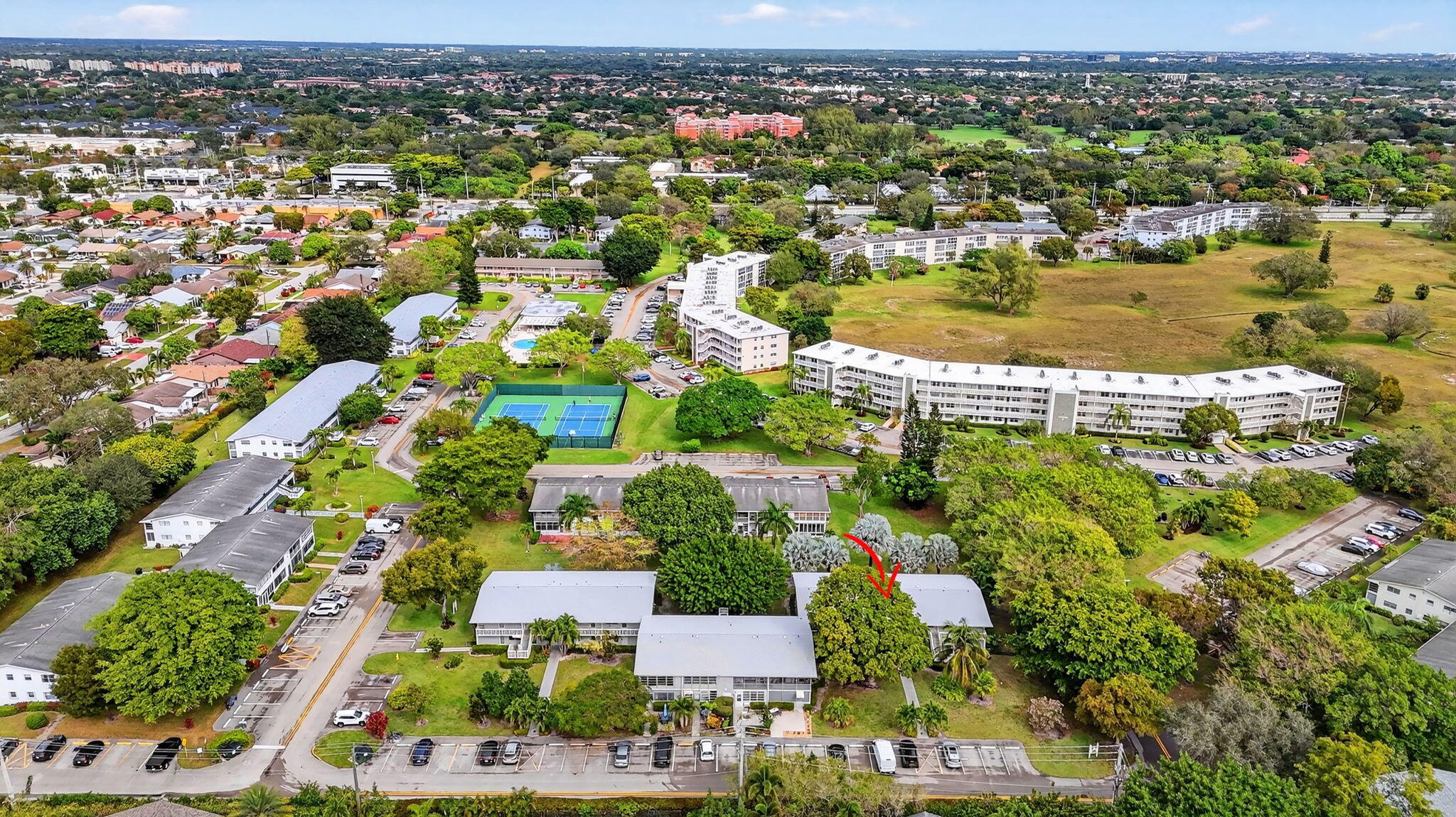 262 Ventnor R Deerfield Beach, FL 33442 - Photo 26 of 57 32-web-or-mls-DJI_20260123000023_0926_D_