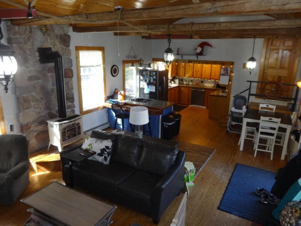 15 Weir Road Bernard, ME 04612 - Photo 8 of 30 int