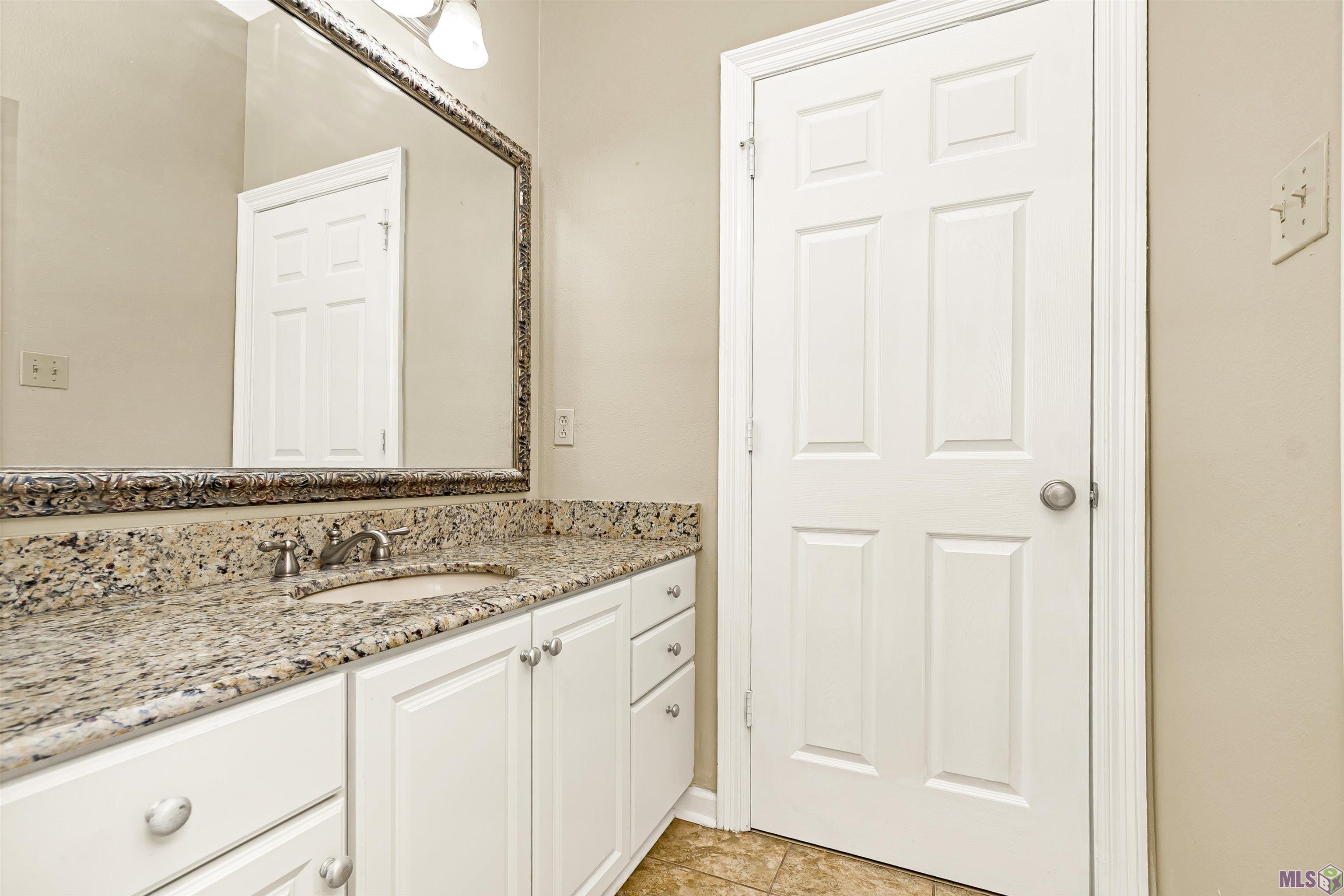7955 Jefferson Pl Boulevard, Unit 33D Baton Rouge, LA 70809 - Photo 18 of 28