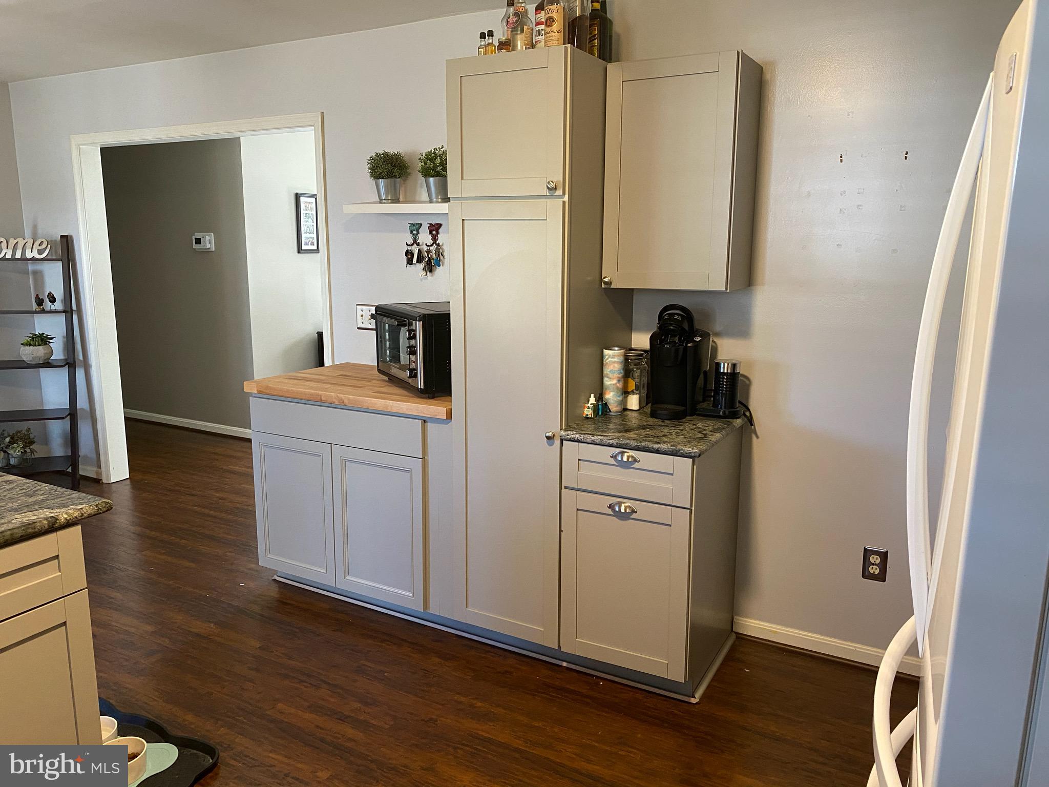 25644 Garey Road Denton, MD 21629 - Photo 10 of 26 Kitchen Drop Zone