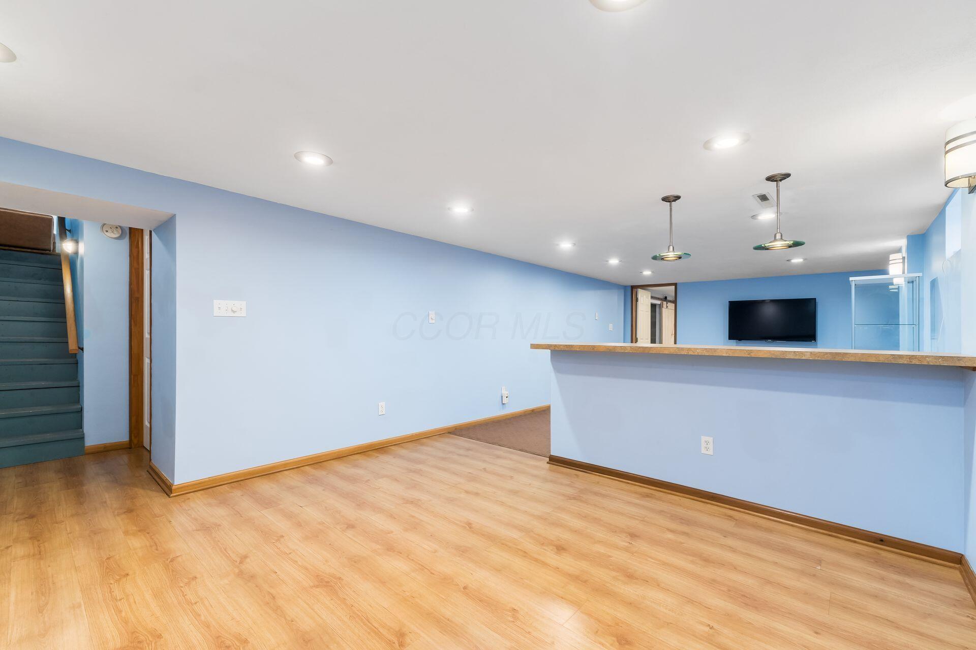 5137 Forestwood Road Columbus, OH 43229 - Photo 28 of 42 032_ Rd Columbus OH 43229 USA