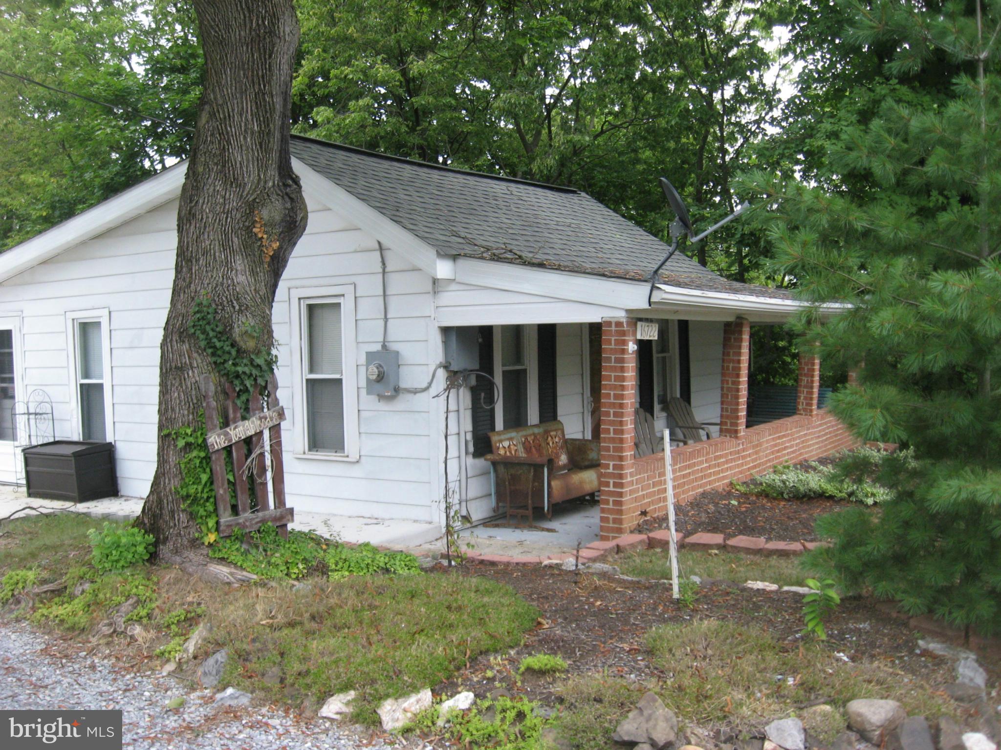 16722 Broadfording Road Hagerstown, MD 21740 - Photo 1 of 2 Exterior (Front)