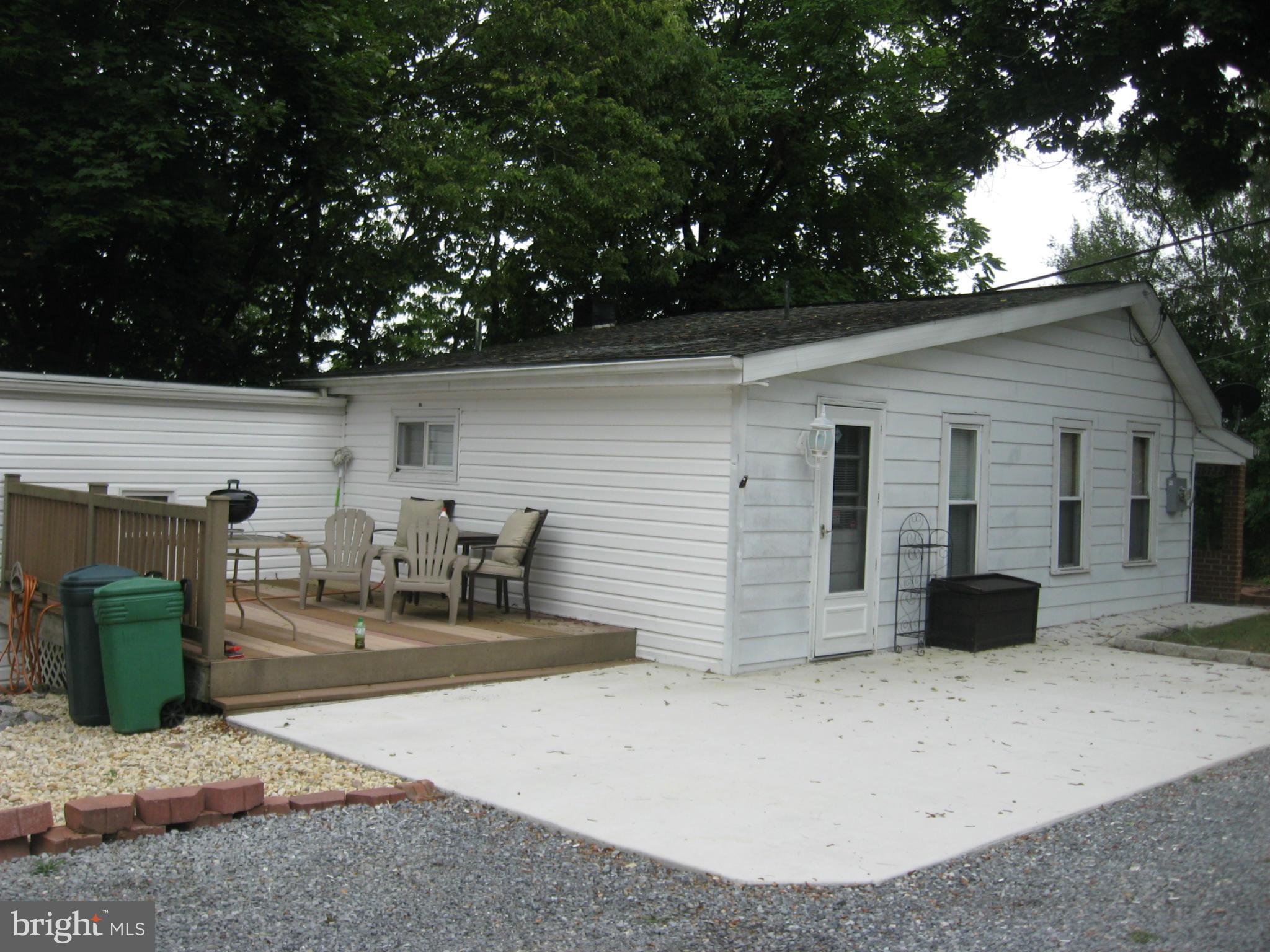 16722 Broadfording Road Hagerstown, MD 21740 - Photo 2 of 2 Exterior (General)