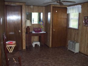 191 Walnut Hill Road Bristol, TN 37620 - Photo 7 of 7 den or extra bedroom