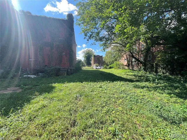 $34,900 | 2527-31 University Street, St. Louis, MO 63107