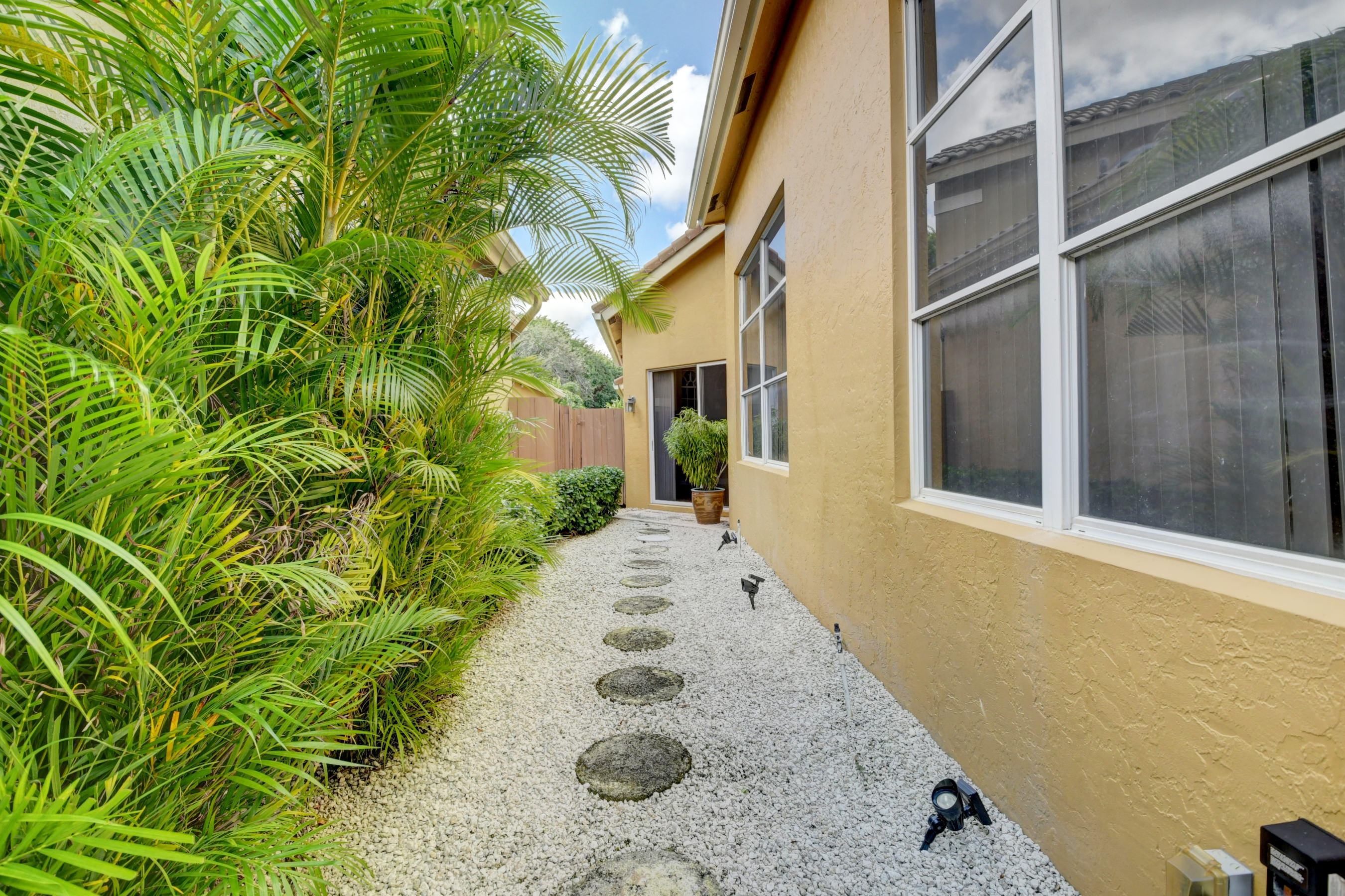 6612 Northwest 25th Terrace Boca Raton, FL 33496 - Photo 22 of 27 28_dsc_6353_4_5_6_7