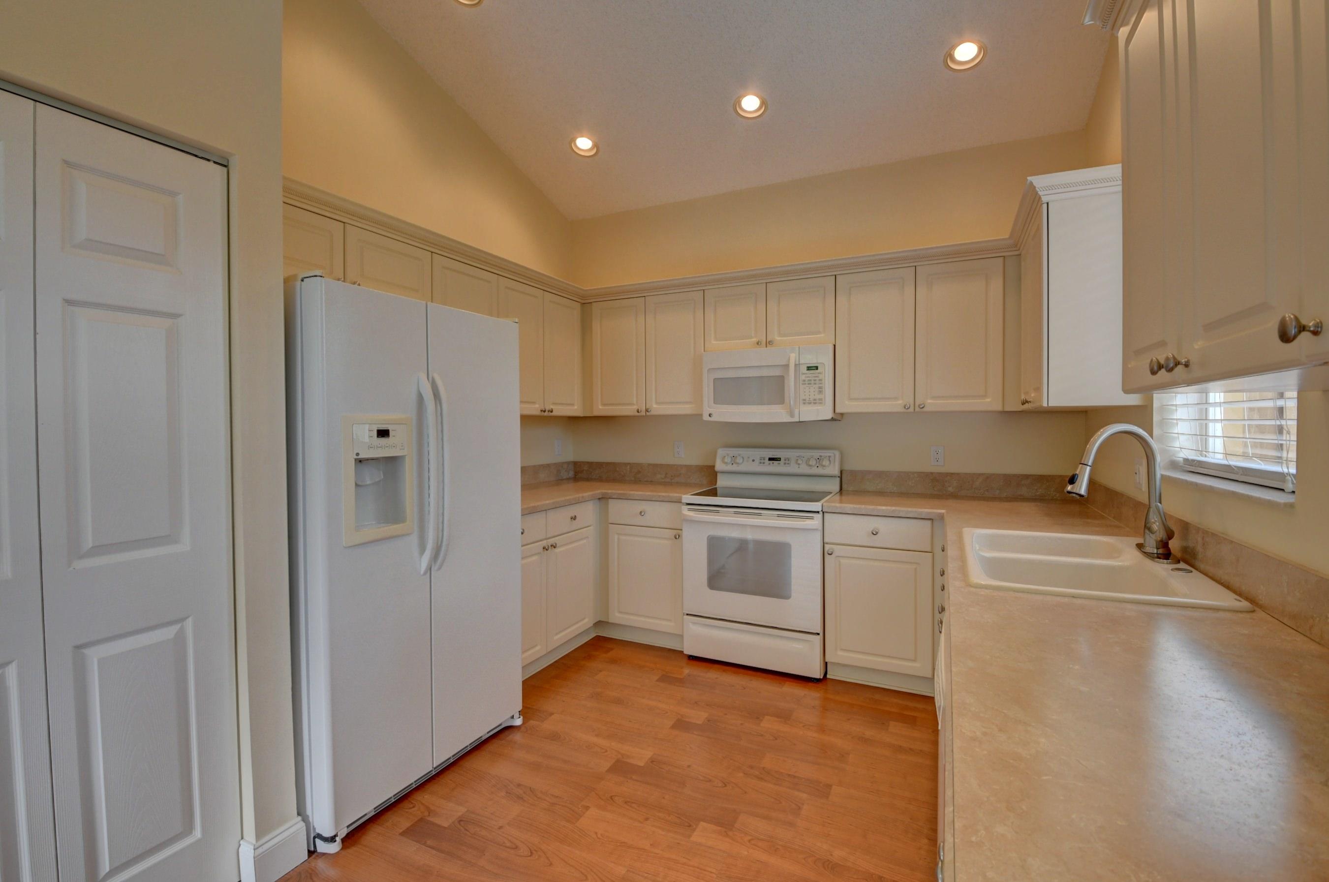 6612 Northwest 25th Terrace Boca Raton, FL 33496 - Photo 9 of 27 10_dsc_6258_59_60_61_62