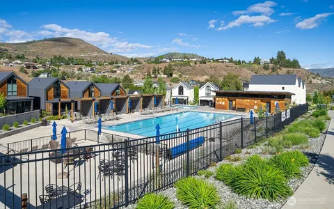 $1,749,998 | 203 Bluebell Lane, Chelan, WA 98816