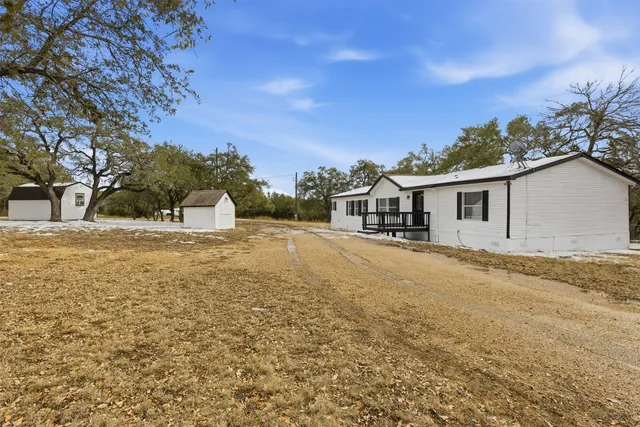 a house view with a outdoor space
