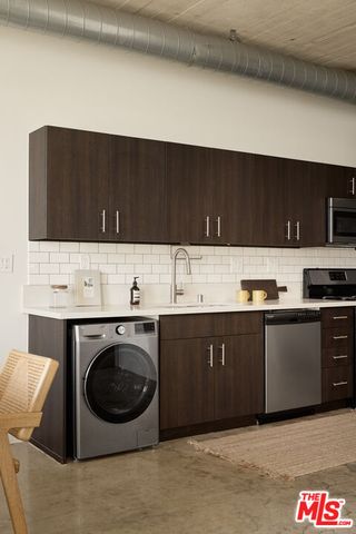 $662,500 | 825 East 4th Street, Unit 209, Los Angeles, CA 90013