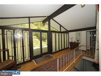 757 Old State Road Berwyn, PA 19312 - Photo 3 of 12 Foyer