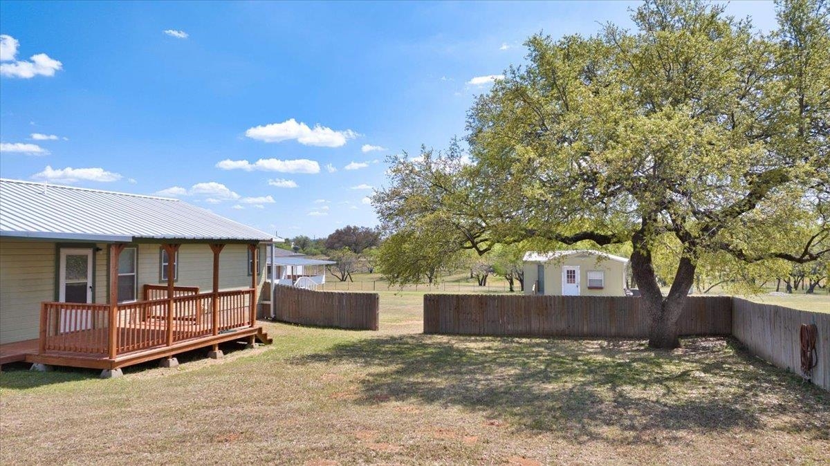 241-243 East Flag Creek Ranch Road Llano, TX 78643 - Photo 14 of 33