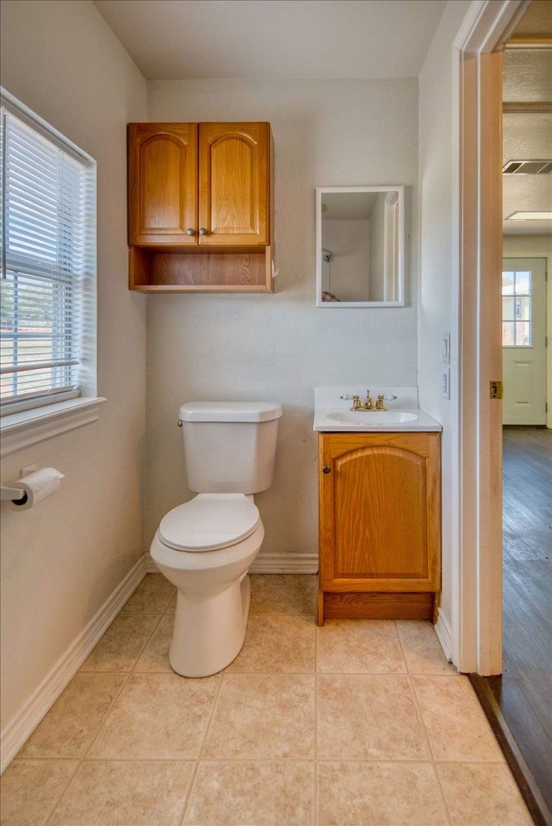 241-243 East Flag Creek Ranch Road Llano, TX 78643 - Photo 24 of 33