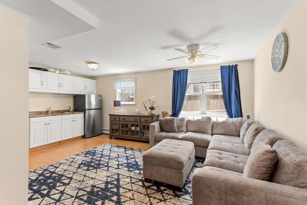296 College Farm Road Waltham, MA 02451 - Photo 12 of 27