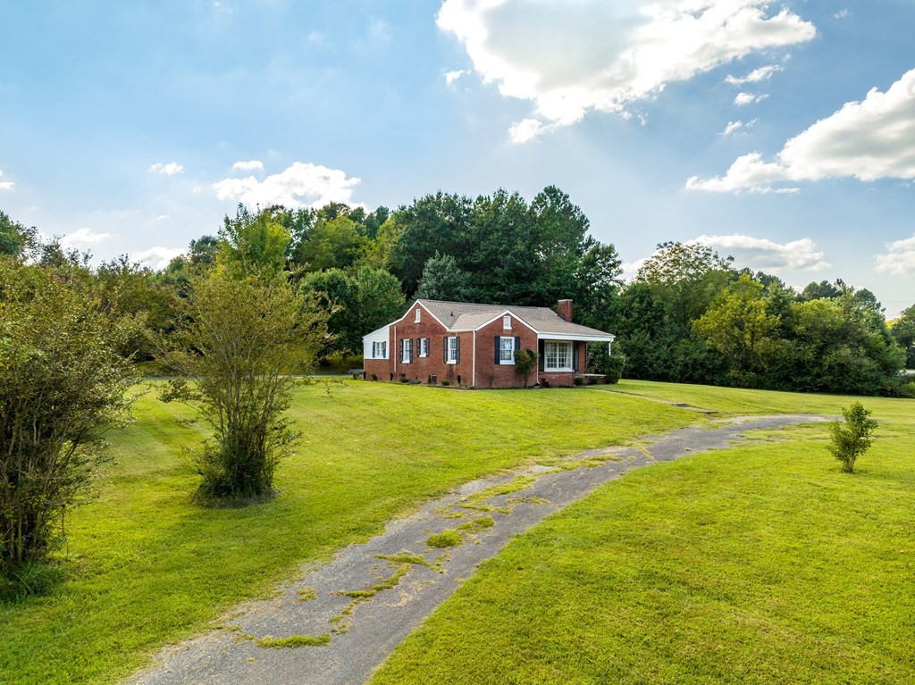 2270 Spring Place Road Southeast Cleveland, TN 37323 - Photo 6 of 33 Gallery Image 6