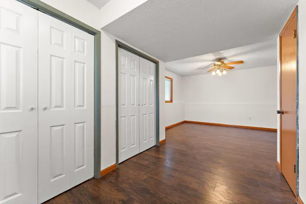 $2,350 | 13753 Glenhurst Avenue, Savage, MN 55378